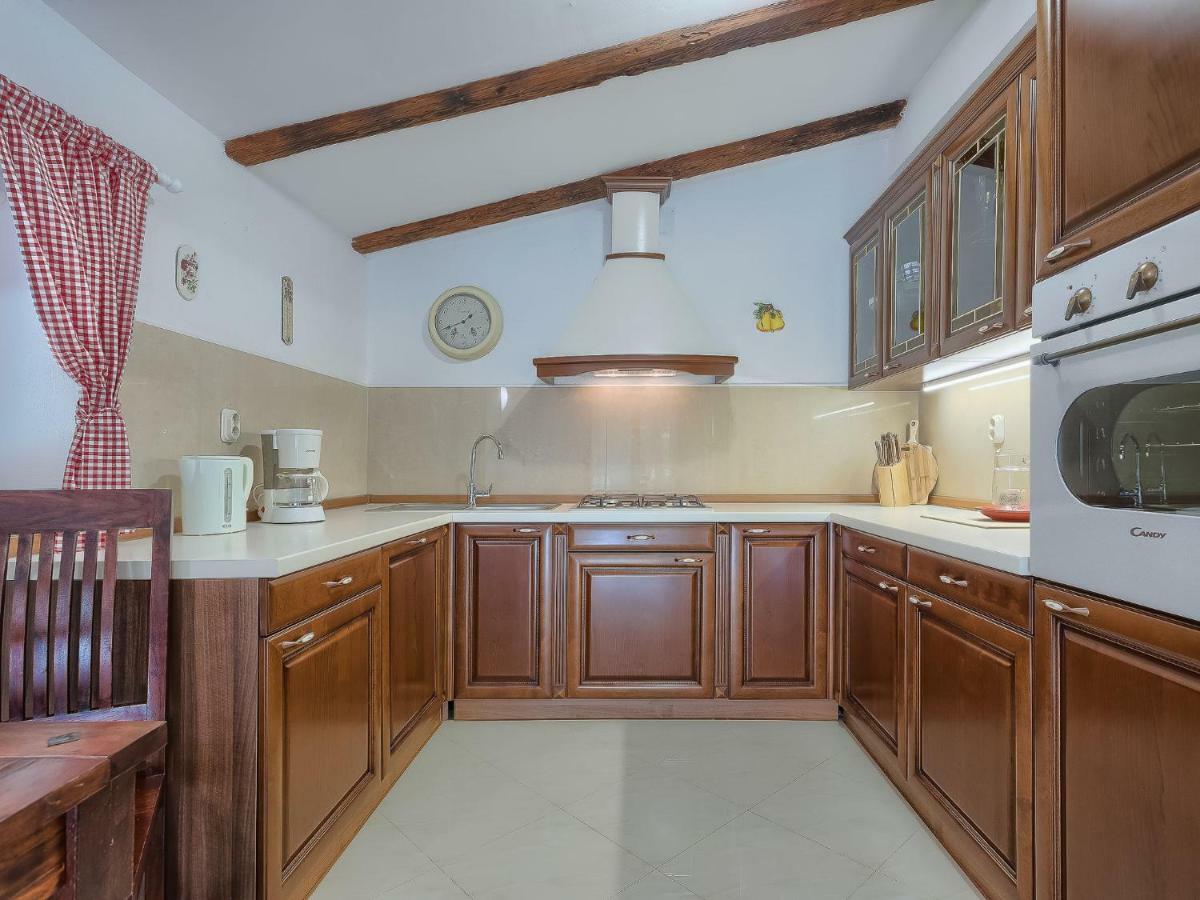 Holiday Home Country House D&D By Interhome Pula Dış mekan fotoğraf